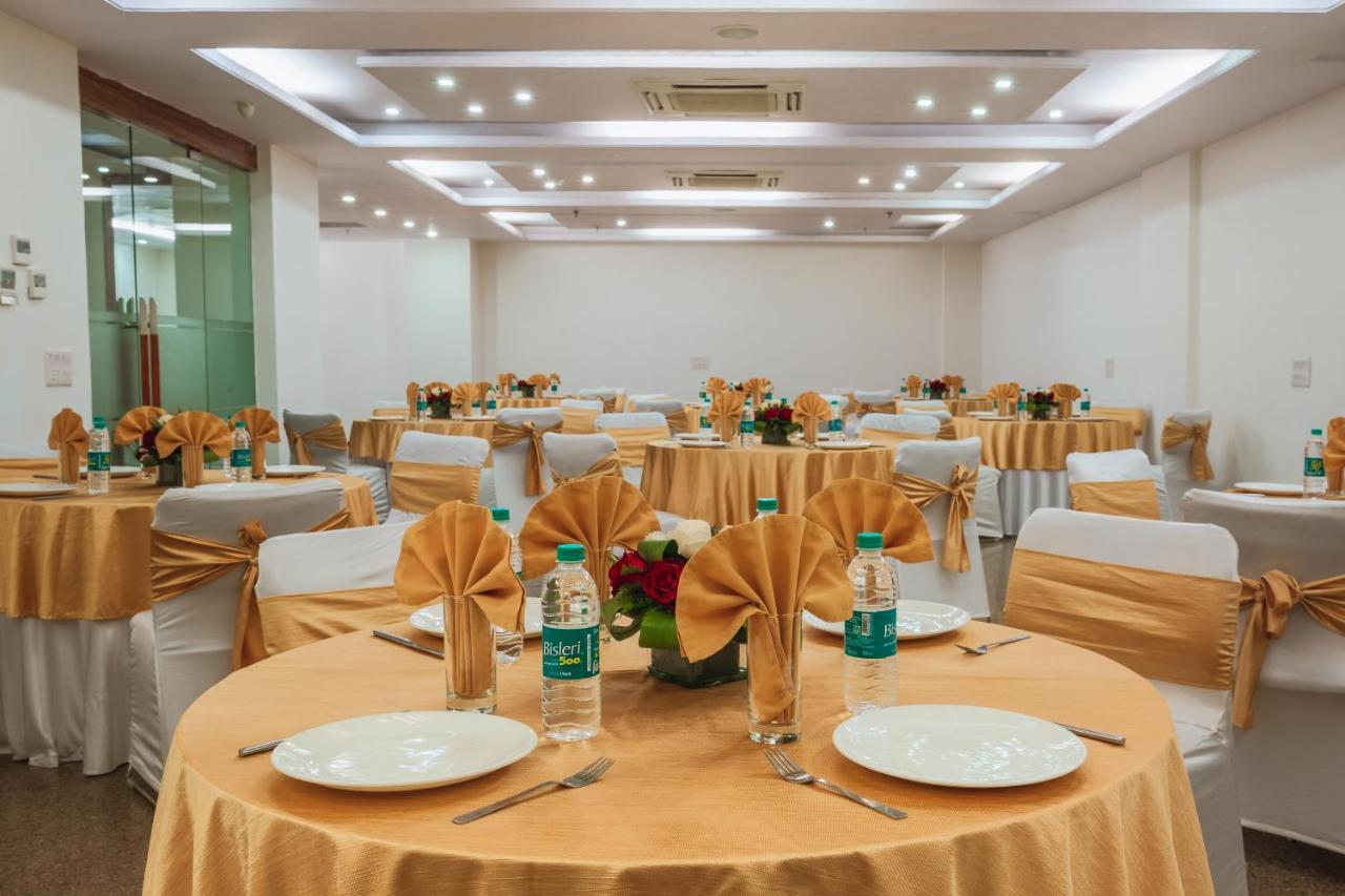 Rosewood Apartment Hotel, גורגאון מראה חיצוני תמונה