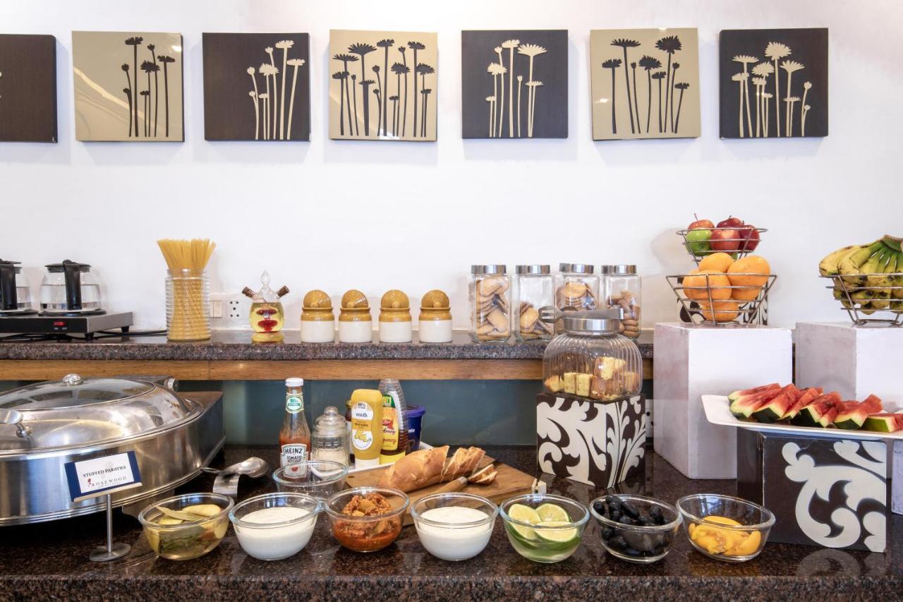 Rosewood Apartment Hotel, גורגאון מראה חיצוני תמונה