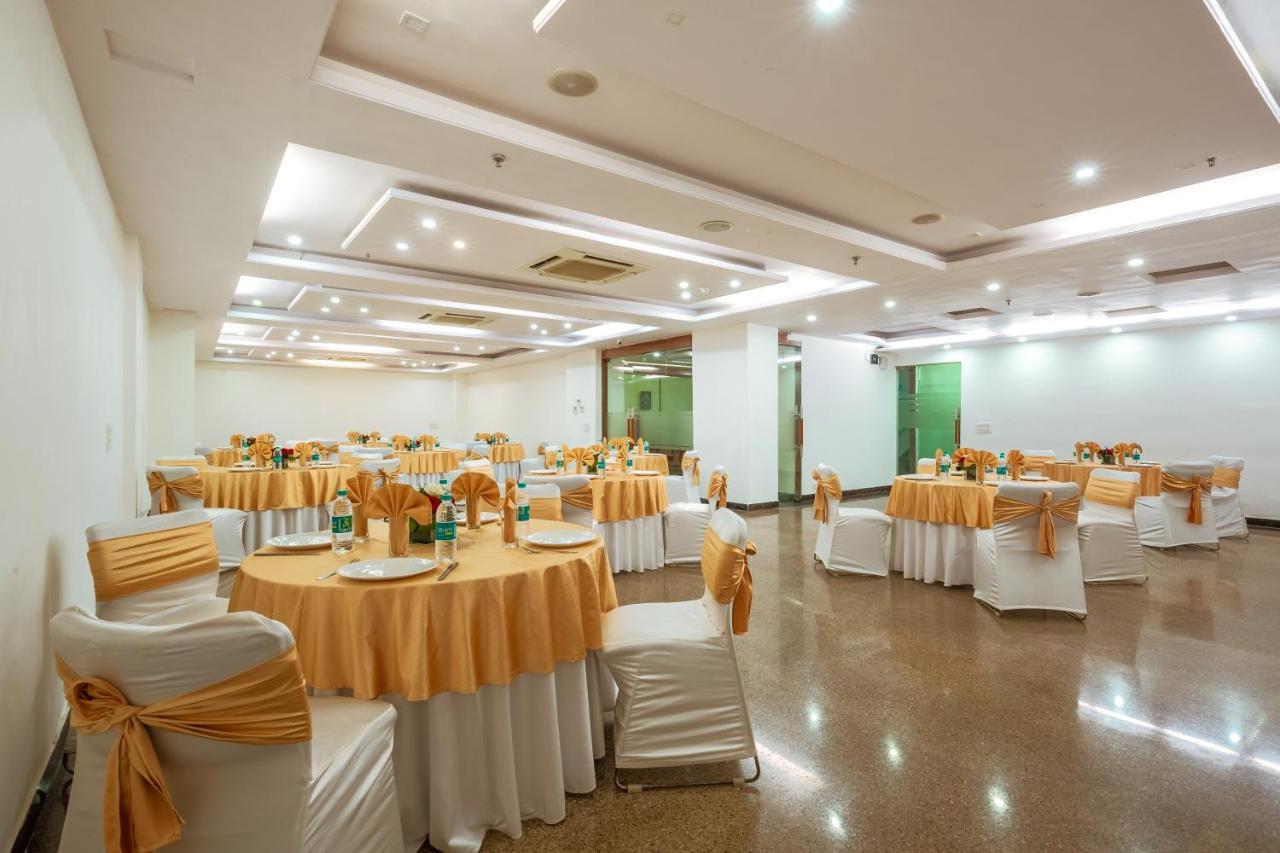 Rosewood Apartment Hotel, גורגאון מראה חיצוני תמונה