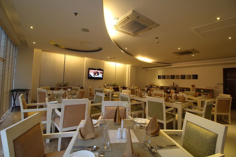 Rosewood Apartment Hotel, גורגאון מראה חיצוני תמונה