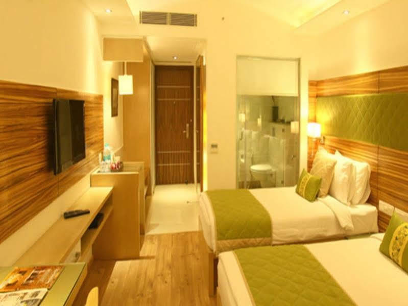 Rosewood Apartment Hotel, גורגאון מראה חיצוני תמונה